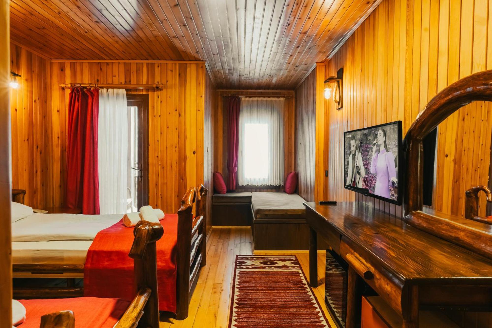 Inan Kardesler Hotel Uzungol Exterior photo