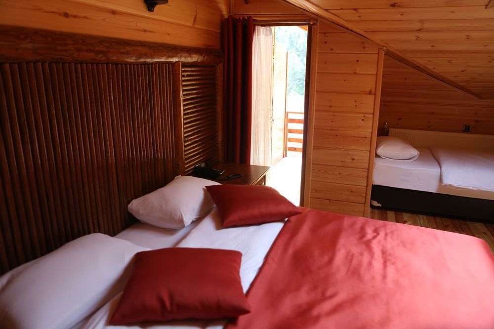 Inan Kardesler Hotel Uzungol Exterior photo